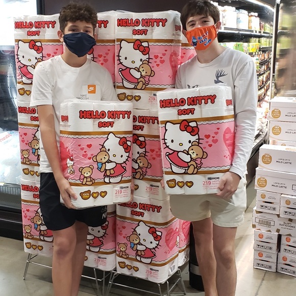 Meet your Posher, Vanessa - Picture 1 of 2